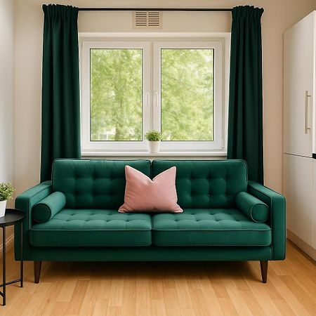 One Bedroom Apartment In City Centre Cardiff Eksteriør bilde